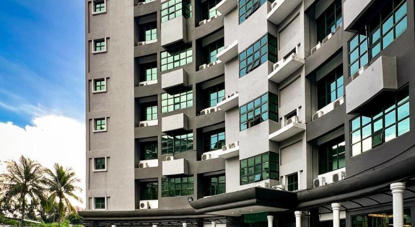 스톨리언 스위트 페낭 호텔 Jelutong 외부 사진