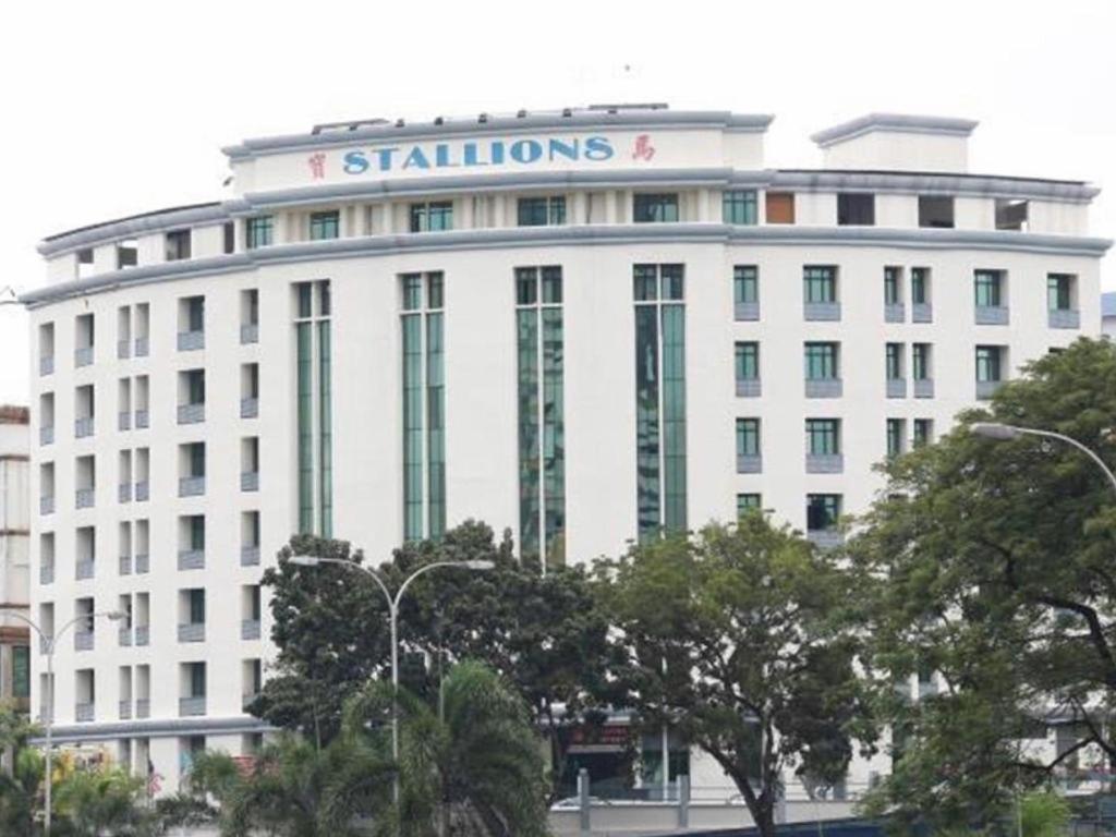 스톨리언 스위트 페낭 호텔 Jelutong 외부 사진